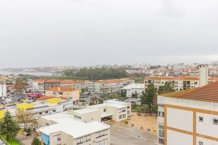 Apartamento T1 para Venda em Amora Foto 15