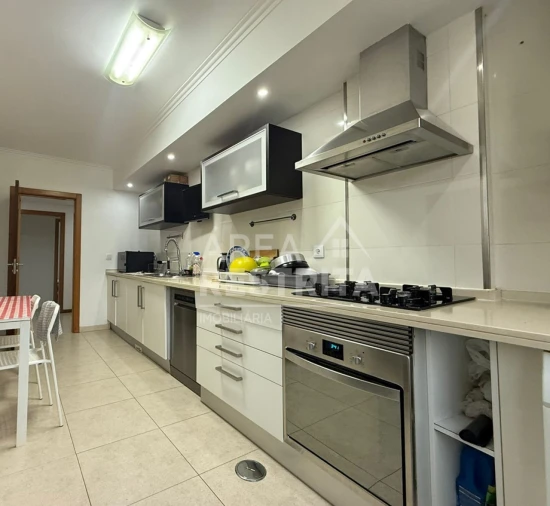 Apartamento T4 para Venda em Fernao Ferro Foto 6