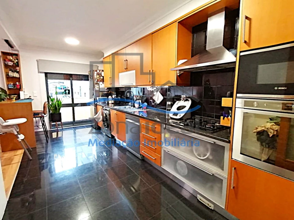 Apartamento T3 para Venda em Carregado e Cadafais Foto 7