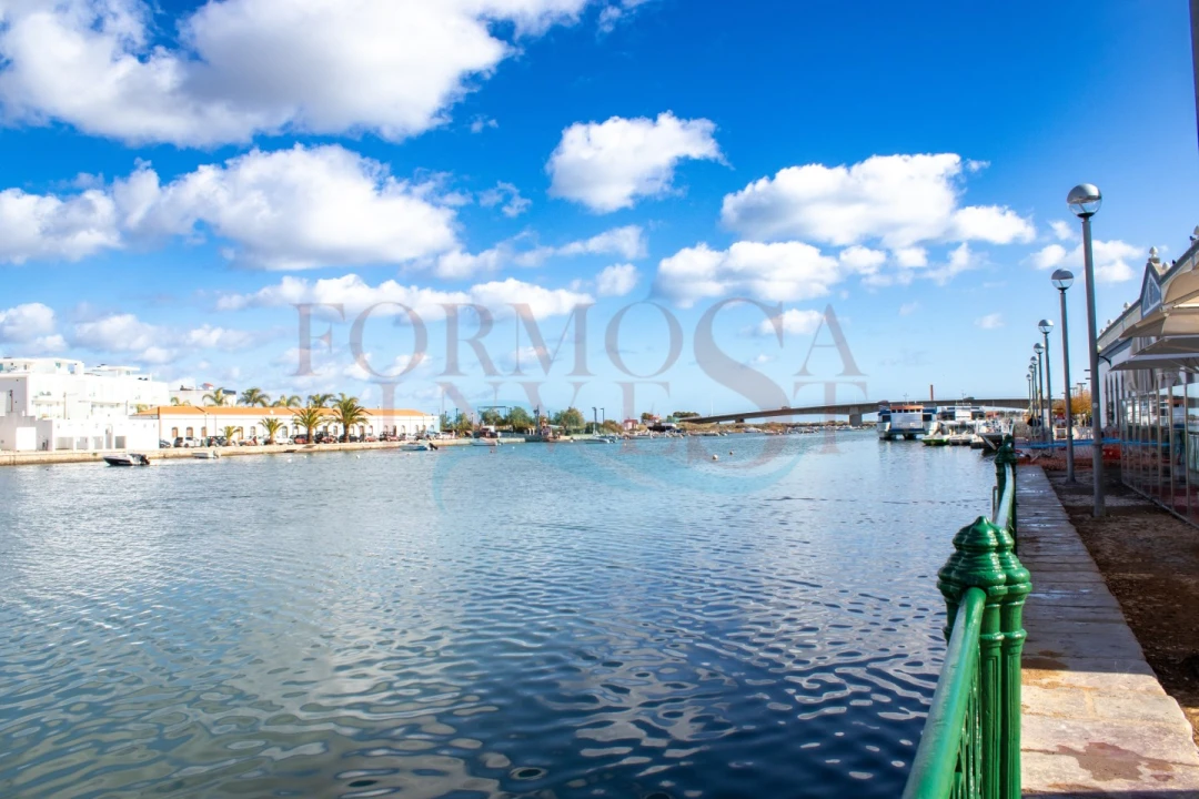 Apartamento T5 para Venda em Tavira (Santa Maria e Santiago) Foto 36