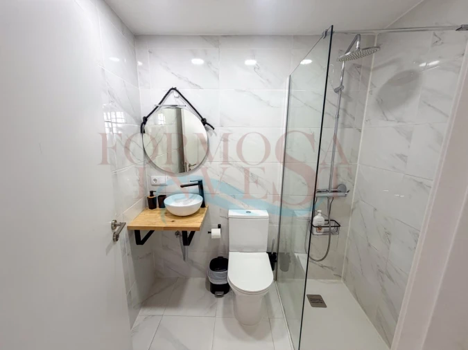 Apartamento T5 para Venda em Tavira (Santa Maria e Santiago) Foto 9