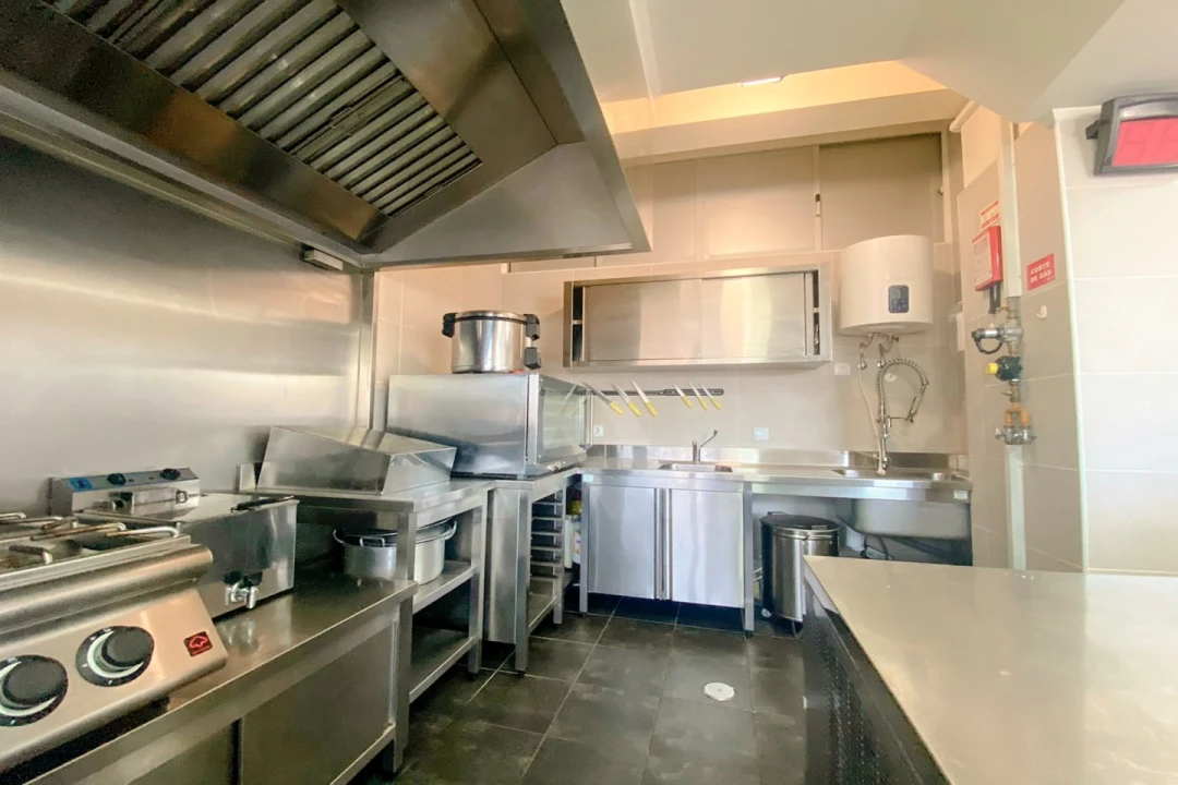 Loja para Venda em Algueirão-Mem Martins Foto 14