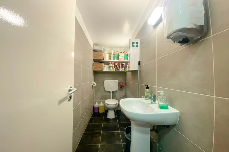 Loja para Venda em Algueirão-Mem Martins Foto 13