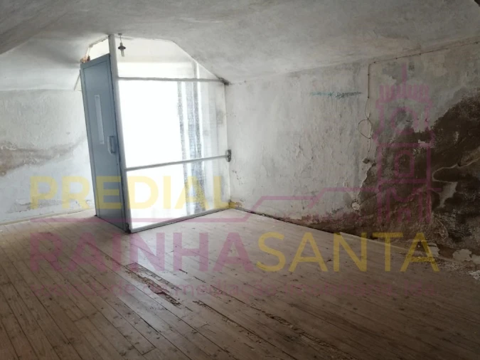 Moradia T6 para Venda em Mouriscas Foto 12