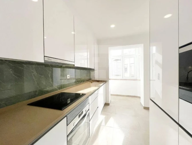 Apartamento T2 para Venda em São Vicente Foto 1