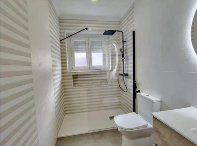 Apartamento T2 para Venda em São Vicente Foto 15