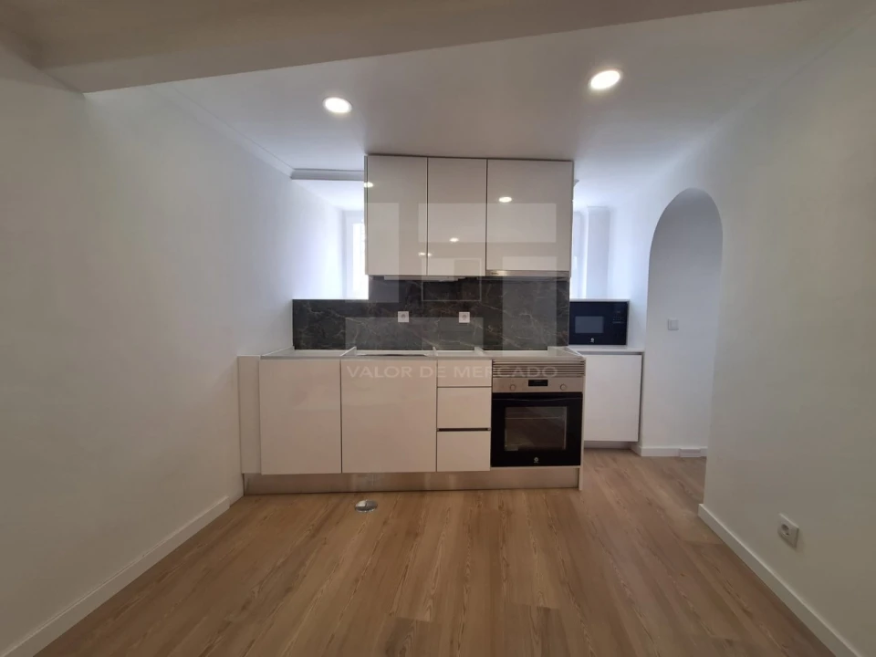 Apartamento T2 para Venda em São Vicente Foto 6