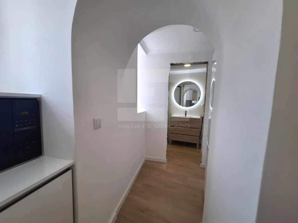 Apartamento T2 para Venda em São Vicente Foto 7
