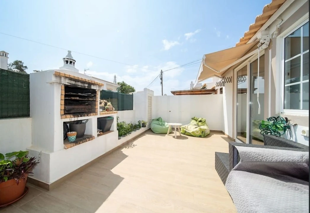 Moradia T2 para Venda em Alvor Foto 1