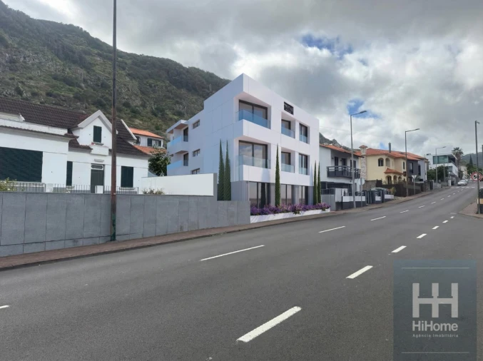 Apartamento para Venda em Machico Foto 2