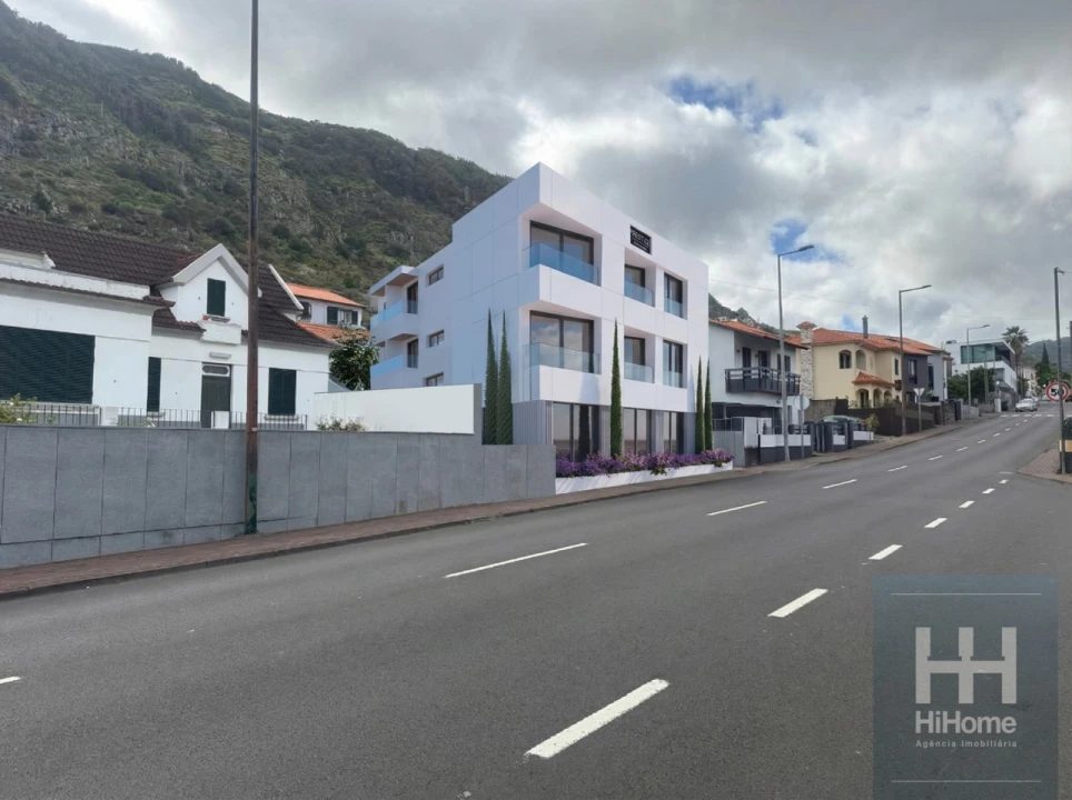 Apartamento T1 para Venda em Machico Foto 2