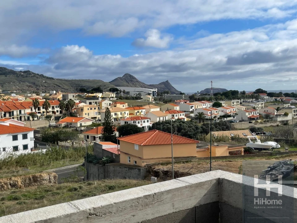 Moradia T3 para Venda em Porto Santo Foto 2