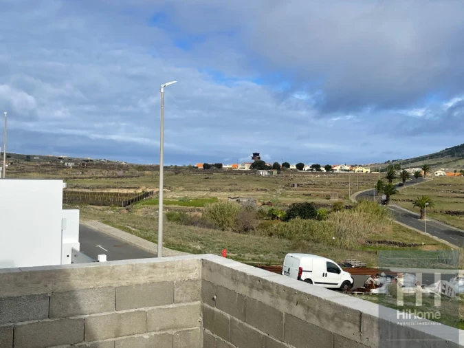 Moradia T3 para Venda em Porto Santo Foto 5