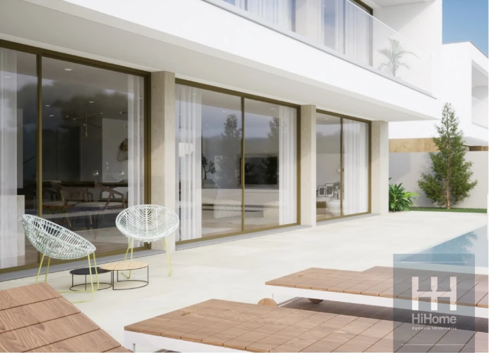 Moradia T3 para Venda em Calheta Foto 2