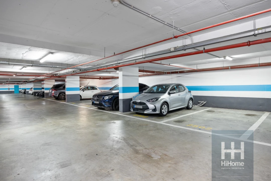 Apartamento T2 para Venda em Parque das Nações Foto 25