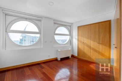 Apartamento T2 para Venda em Parque das Nações