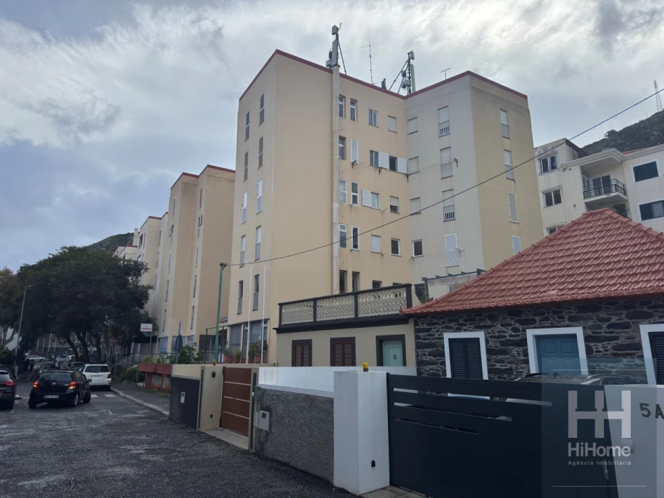 Apartamento T2 para Venda em Machico Foto 11