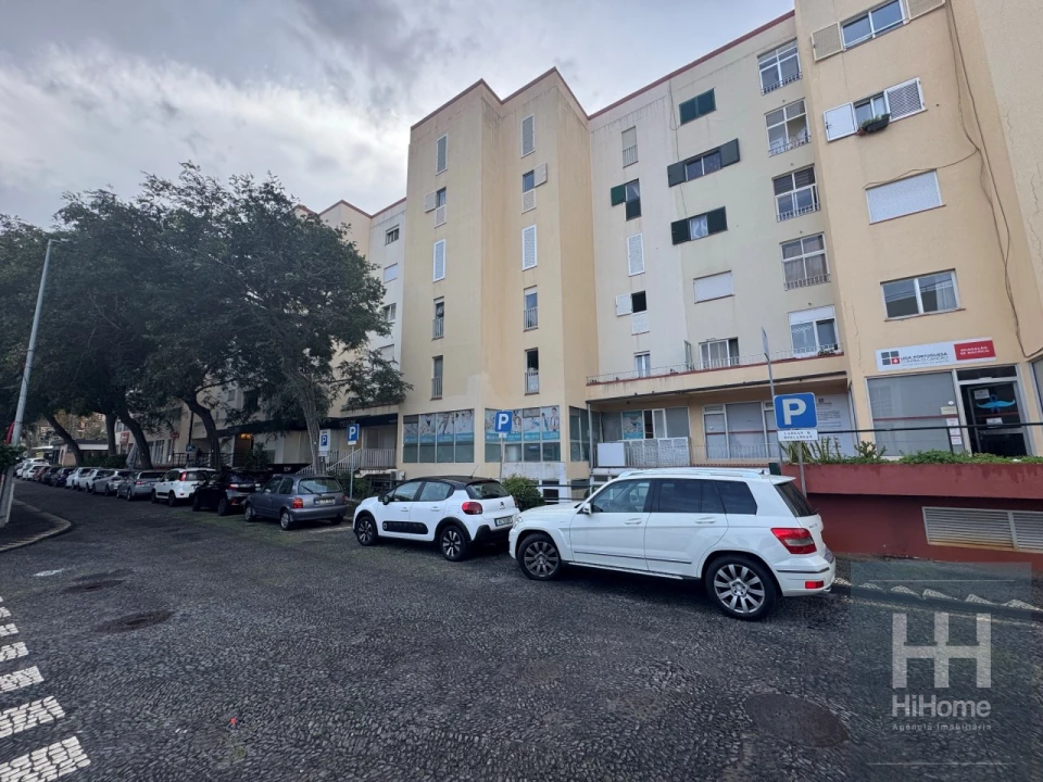 Apartamento T2 para Venda em Machico Foto 14