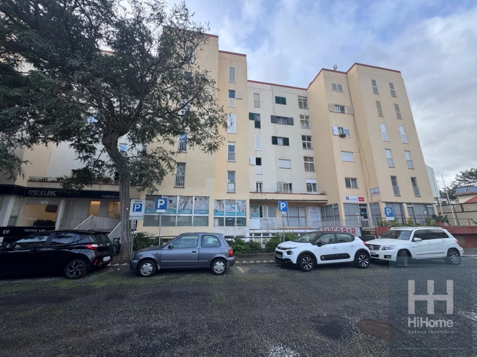 Apartamento T2 para Venda em Machico Foto 23