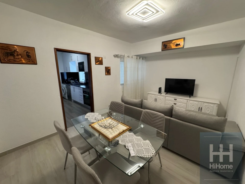 Apartamento T2 para Venda em Machico Foto 5