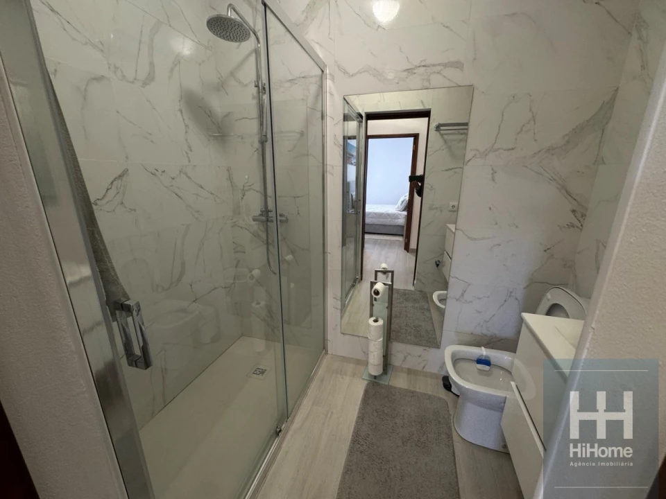 Apartamento T2 para Venda em Machico Foto 19