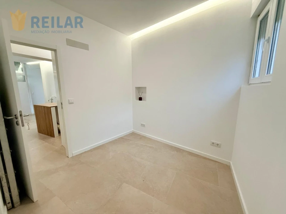 Loja para Venda em Olivais Foto 18