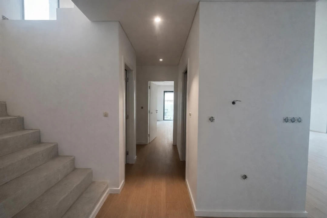 Apartamento T2 para Venda em Esgueira Foto 5