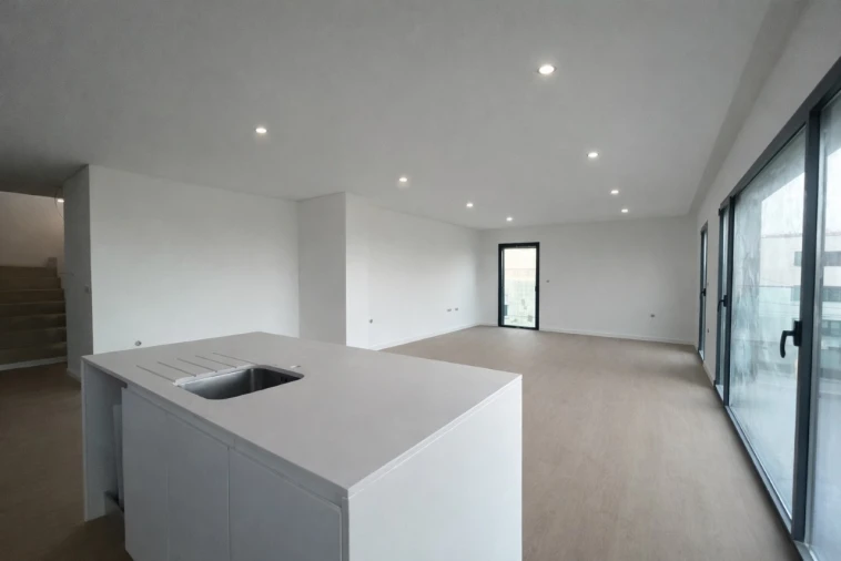 Apartamento T2 para Venda em Esgueira Foto 2