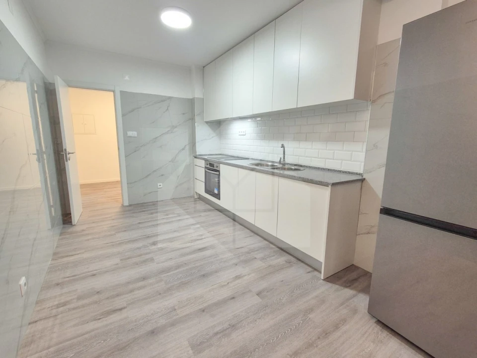 Apartamento T2 para Venda em Lourinhã e Atalaia Foto 13