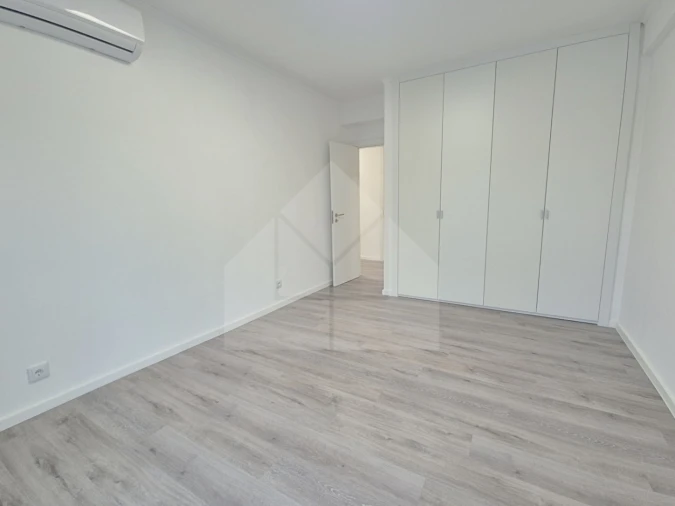 Apartamento T2 para Venda em Lourinhã e Atalaia Foto 31