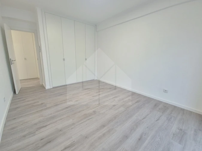 Apartamento T2 para Venda em Lourinhã e Atalaia Foto 33