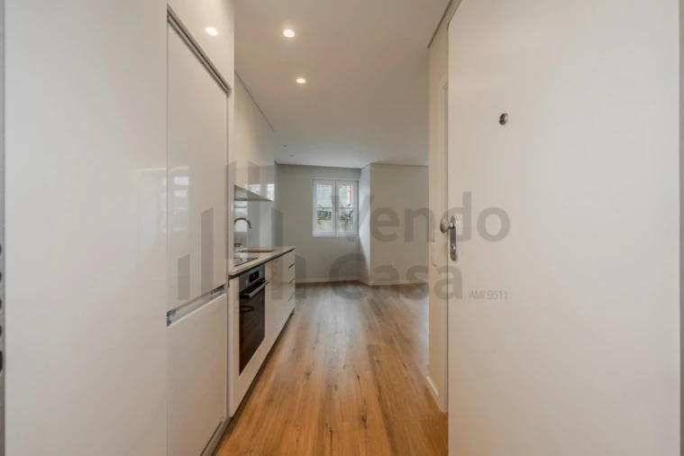Apartamento T1 para Arrendamento em São Vicente (Braga) Foto 6