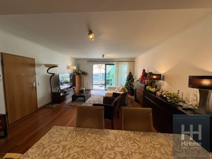 Apartamento T3 para Venda em São Martinho Foto 3