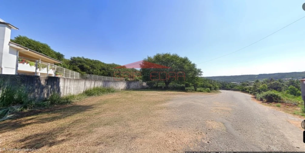 Terreno para Venda em Ossela Foto 2