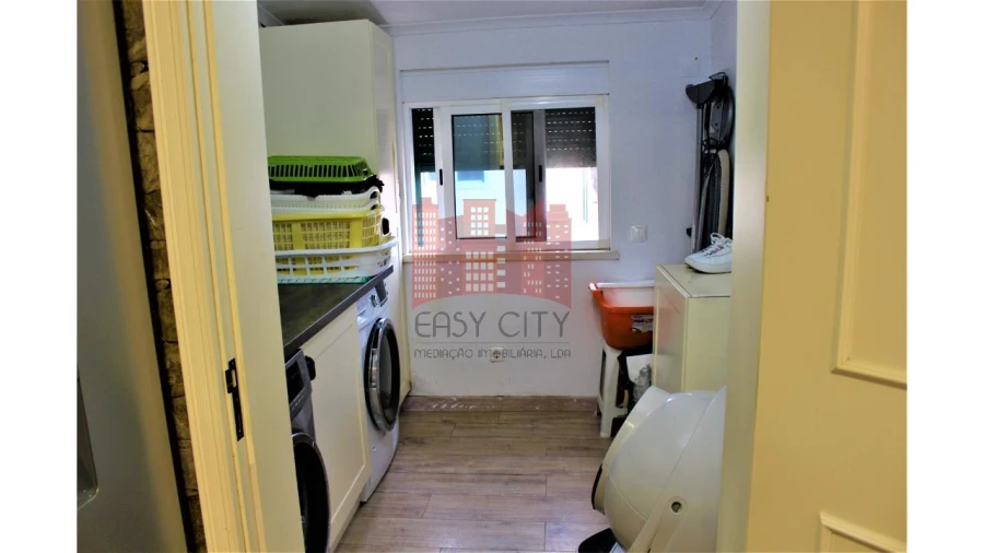 Moradia T4 para Venda em São João das Lampas e Terrugem Foto 26