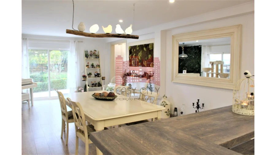 Moradia T4 para Venda em São João das Lampas e Terrugem Foto 30