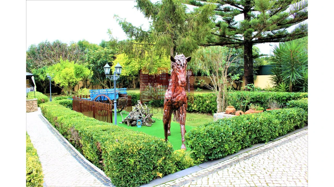 Moradia T4 para Venda em São João das Lampas e Terrugem Foto 19