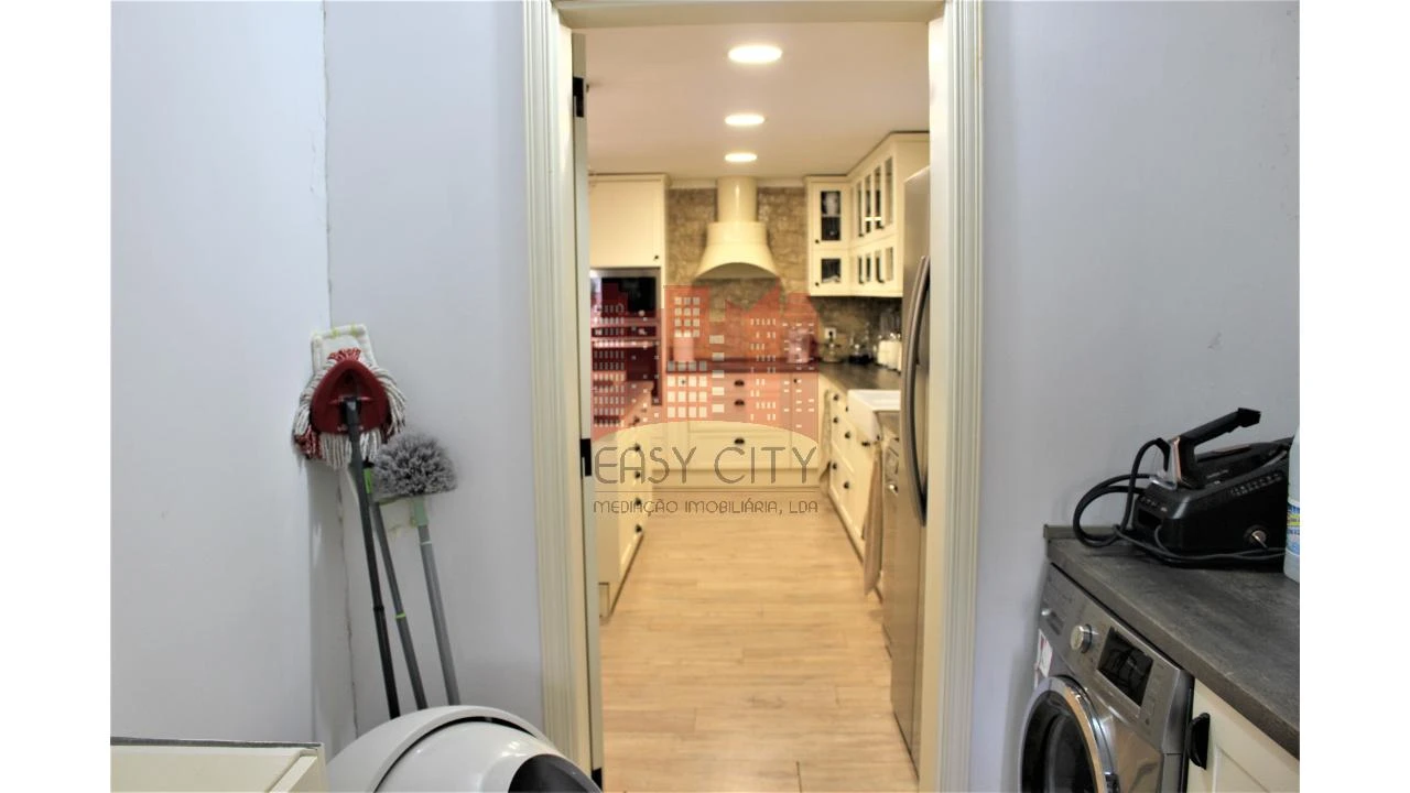 Moradia T4 para Venda em São João das Lampas e Terrugem Foto 27