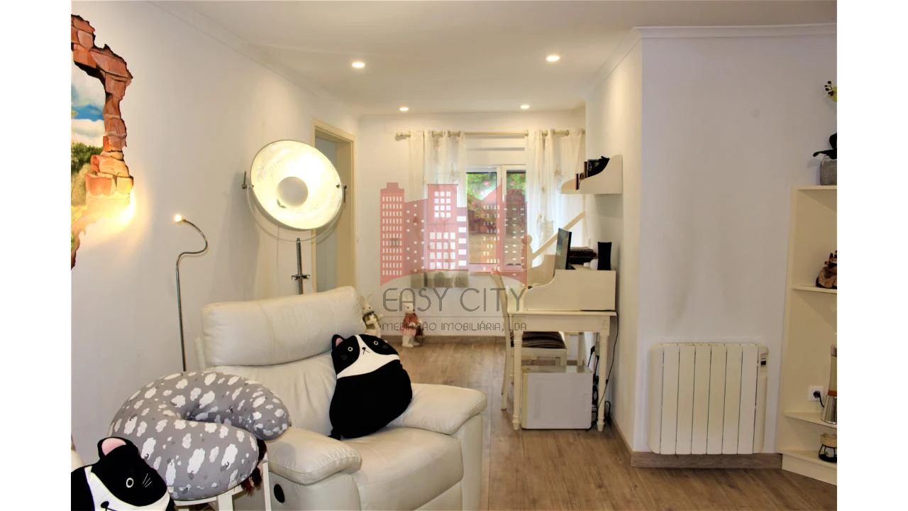 Moradia T4 para Venda em São João das Lampas e Terrugem Foto 34