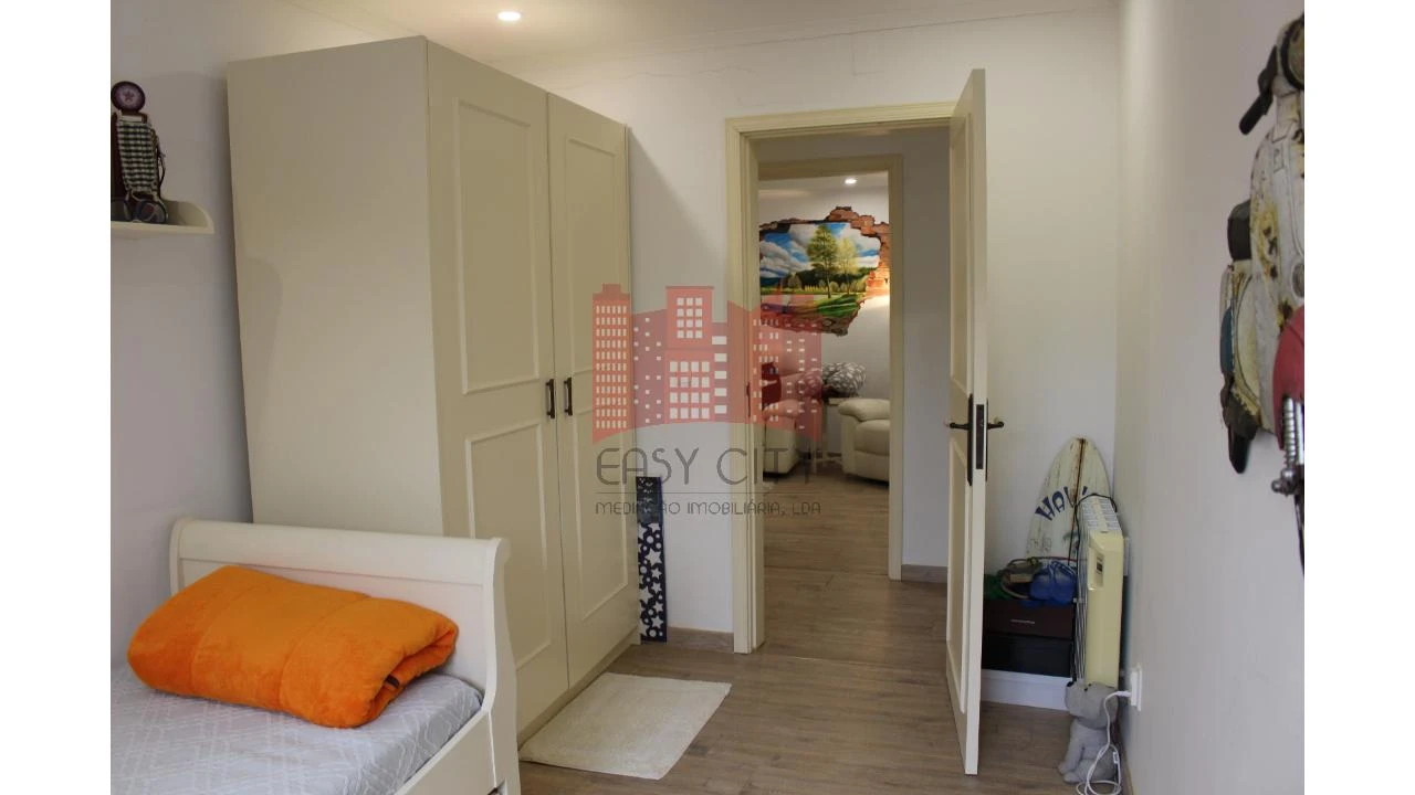 Moradia T4 para Venda em São João das Lampas e Terrugem Foto 36