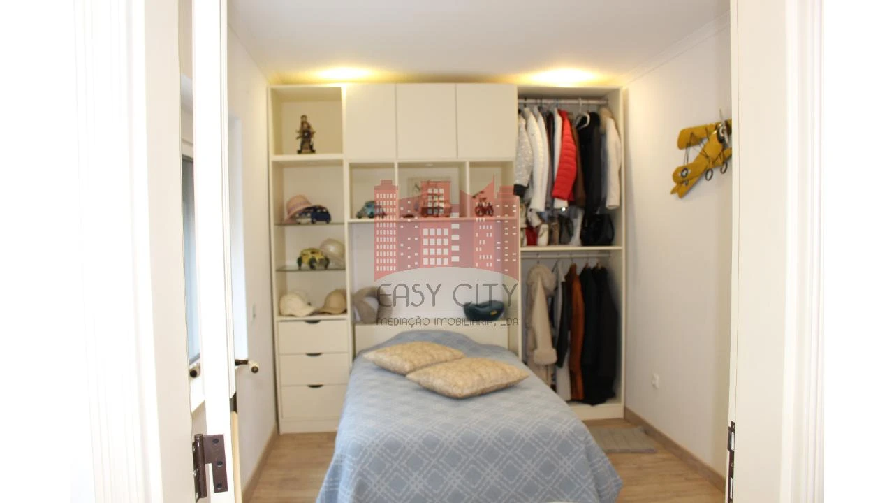 Moradia T4 para Venda em São João das Lampas e Terrugem Foto 37