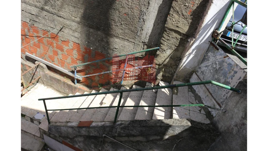 Moradia T2 para Venda em Encosta do Sol Foto 14