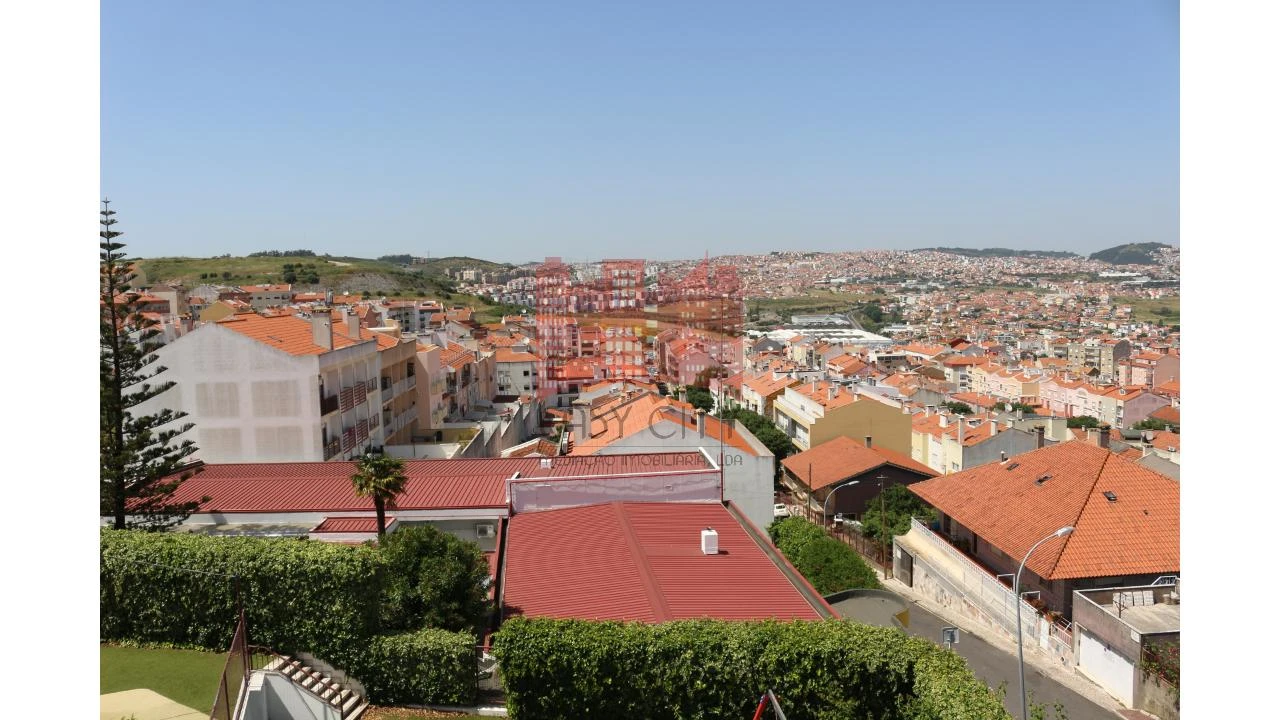 Moradia T2 para Venda em Encosta do Sol Foto 9