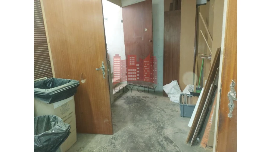 Negócio para Venda em Encosta do Sol Foto 2