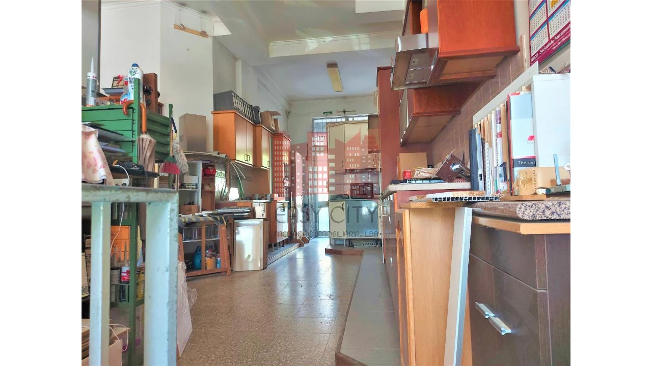 Negócio para Venda em Encosta do Sol Foto 3