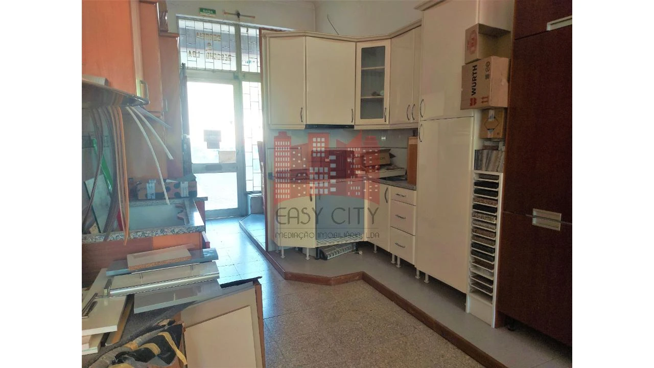 Negócio para Venda em Encosta do Sol Foto 4