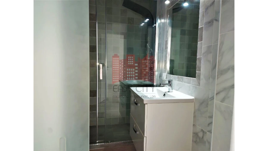 Apartamento T1 para Venda em Arroios Foto 28