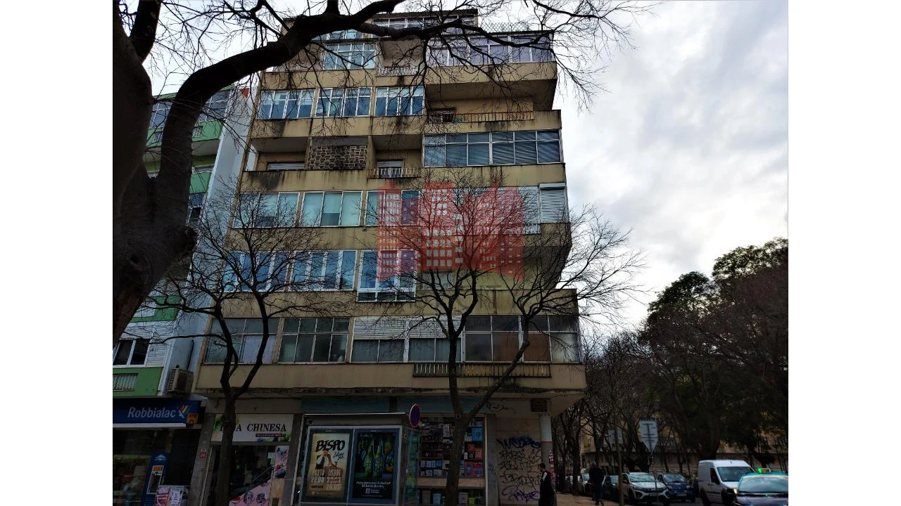 Apartamento T1 para Venda em Arroios Foto 9