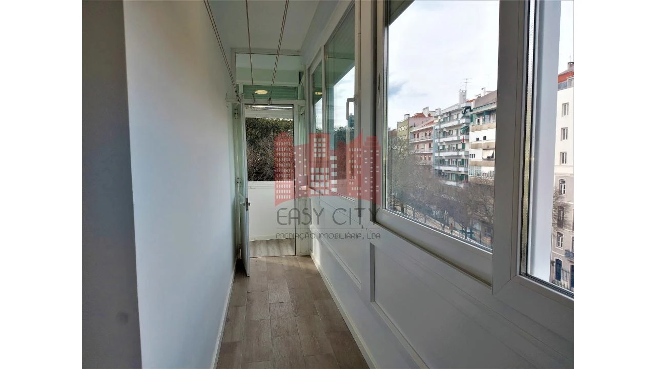 Apartamento T1 para Venda em Arroios Foto 15