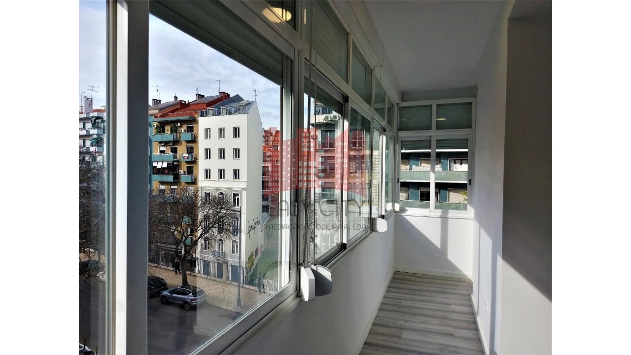 Apartamento T1 para Venda em Arroios Foto 18